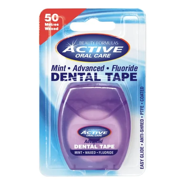 Active Oral Care miętowa taśma woskowana z fluorem 50 m - Active